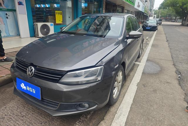 Volkswagen Jetta 2013 года выпуска