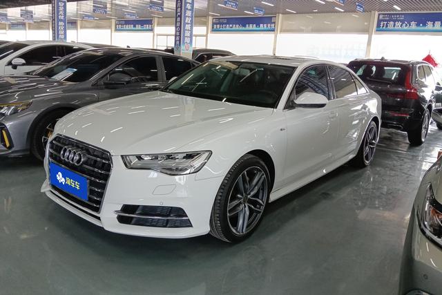 Audi A6 2018 года выпуска