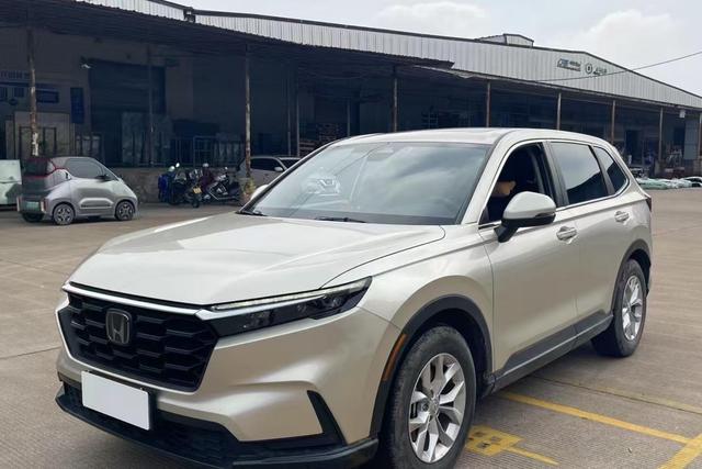 Honda CR-V 2023 года выпуска