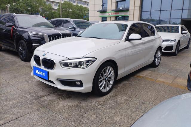 BMW 1er 2015 года выпуска