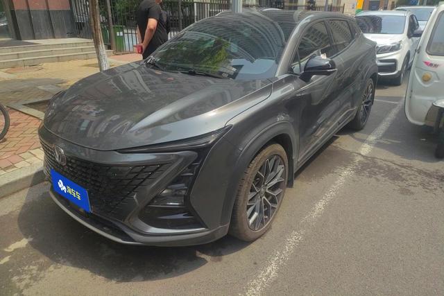 Changan UNI-T 2022 года выпуска