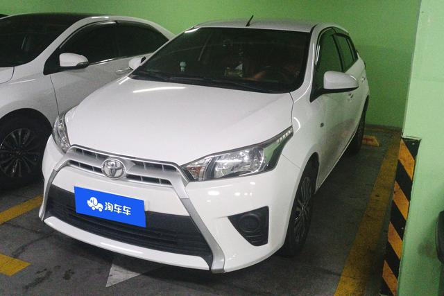 Toyota Yaris 2015 года выпуска