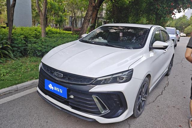 Geely Binrui 2022 года выпуска