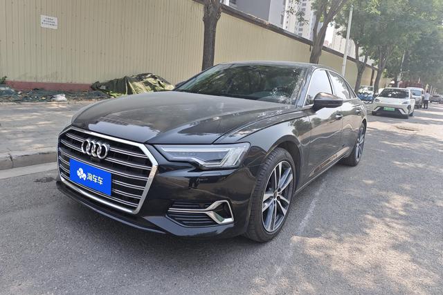 Audi A6 2023 года выпуска