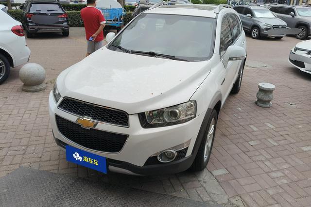 Chevrolet Captiva Sport 2012 года выпуска