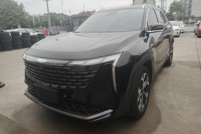 Geely Haoyue 2023 года выпуска
