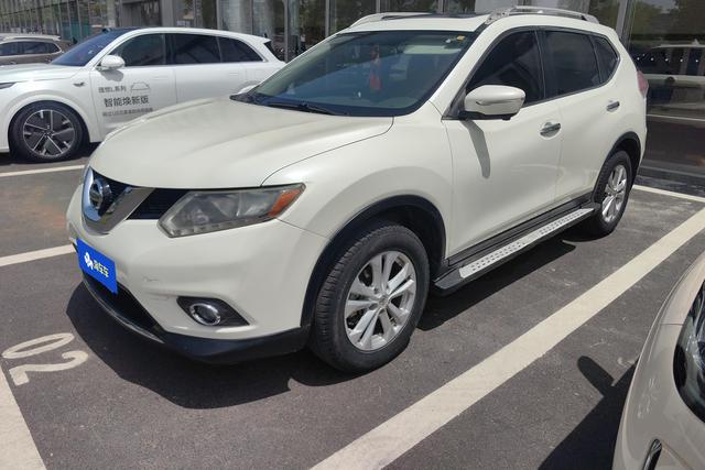 Nissan X-Trail 2014 года выпуска