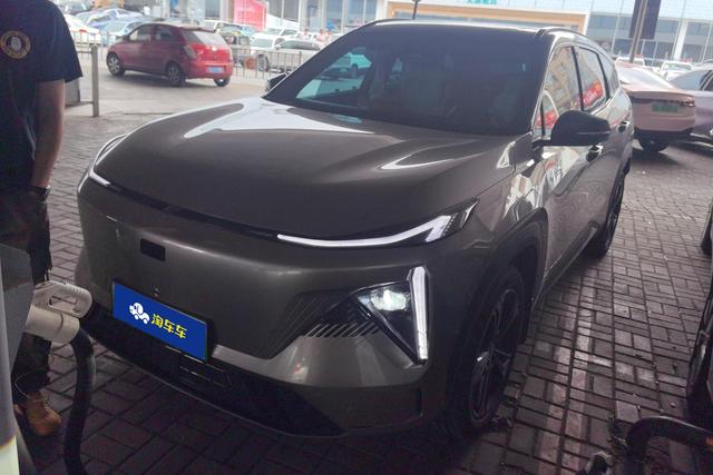 Geely Galaxy L7 2024 года выпуска