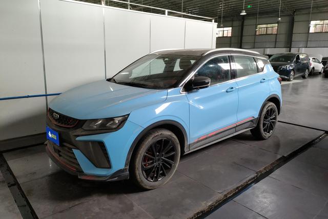 Geely Coolray 2021 года выпуска