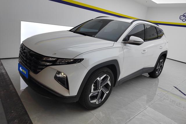 Hyundai Tucson 2023 года выпуска