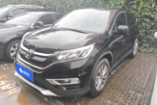 Honda CR-V 2015 года выпуска