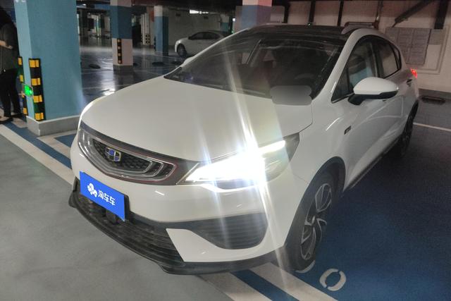 Geely Emgrand GS 2018 года выпуска