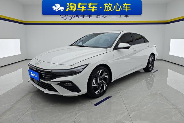 Hyundai Elantra N 2023 года выпуска