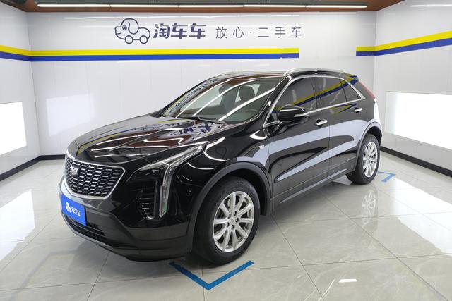 Cadillac XT4 2022 — фото 1