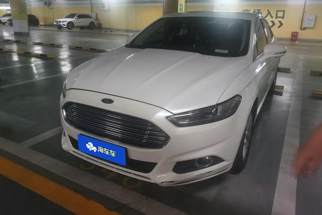 Ford Mondeo 2013 года выпуска