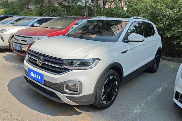 Volkswagen T-Cross 2021 года выпуска