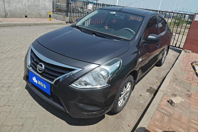Nissan Sunny 2014 года выпуска