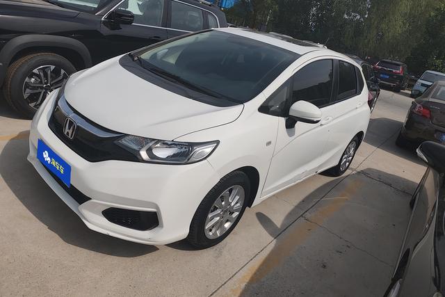 Honda Fit 2018 года выпуска