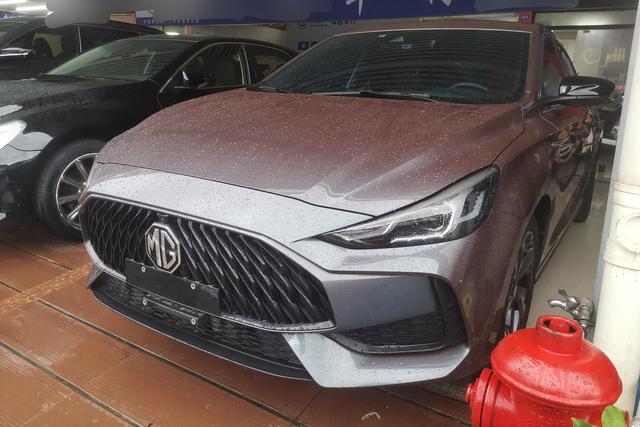 MG MG5 / GT 2022 года выпуска