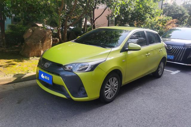 Toyota Yaris 2016 года выпуска