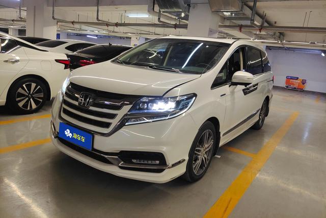 Honda Elysion 2019 года выпуска