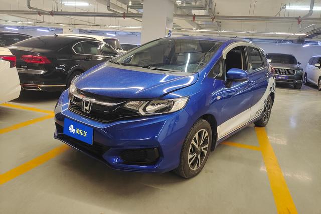 Honda Fit 2018 года выпуска