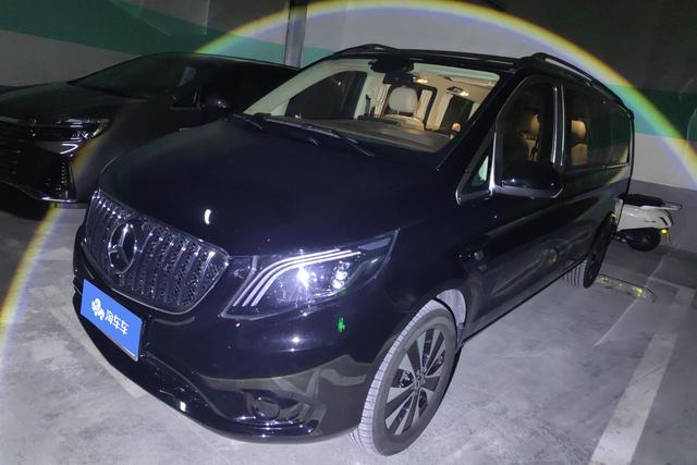 Mercedes-Benz E-klasse AMG 2023 года выпуска