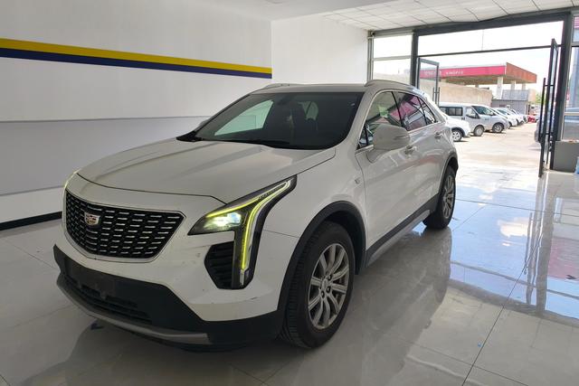Cadillac XT4 2018 года выпуска