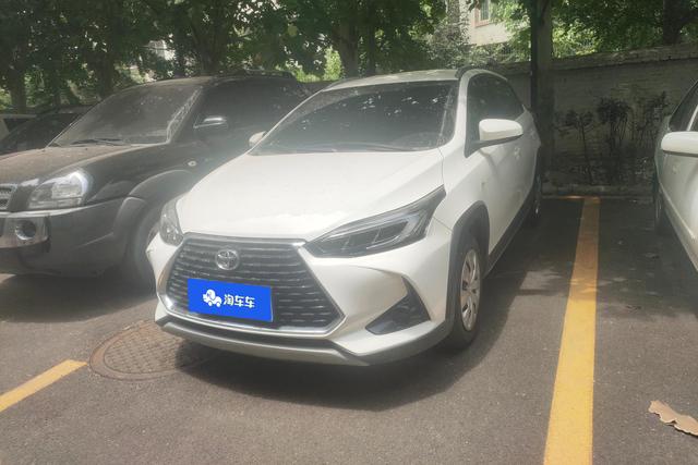 Toyota Yaris 2022 года выпуска