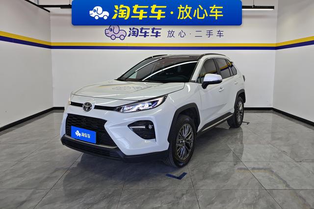 Toyota RAV 4 2023 года выпуска