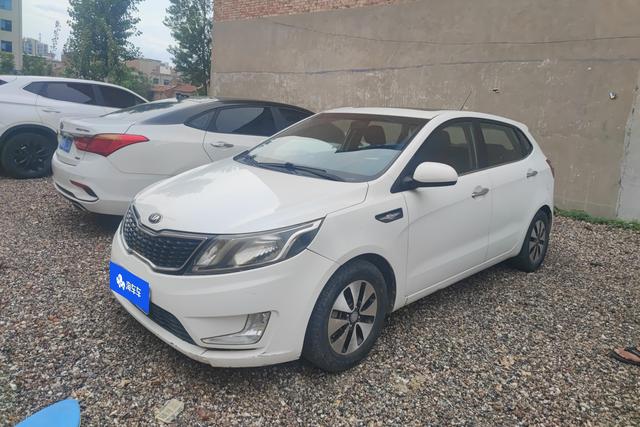 Kia Rio 2012 года выпуска