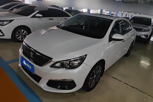 Peugeot 308 2016 года выпуска