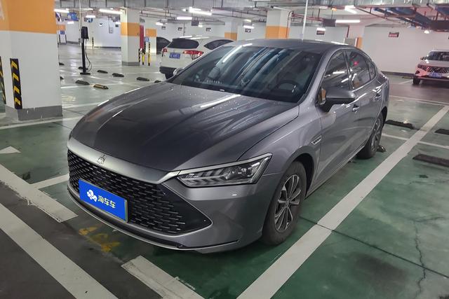 BYD Qin 2023 года выпуска