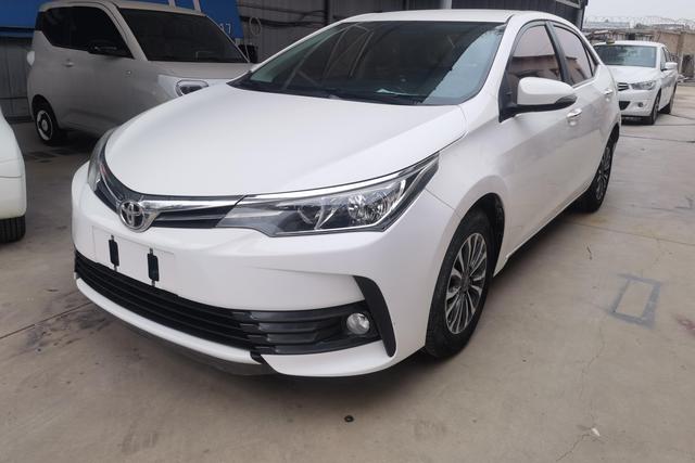 Toyota Corolla Cross 2017 года выпуска