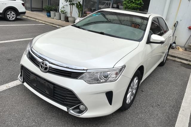 Toyota Camry 2016 года выпуска