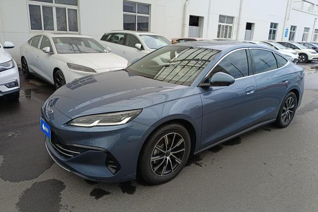 BYD Seal 2024 года выпуска