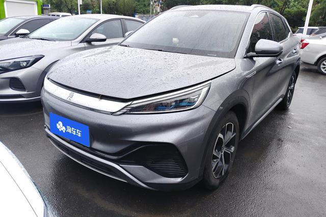 BYD Yuan 2022 года выпуска