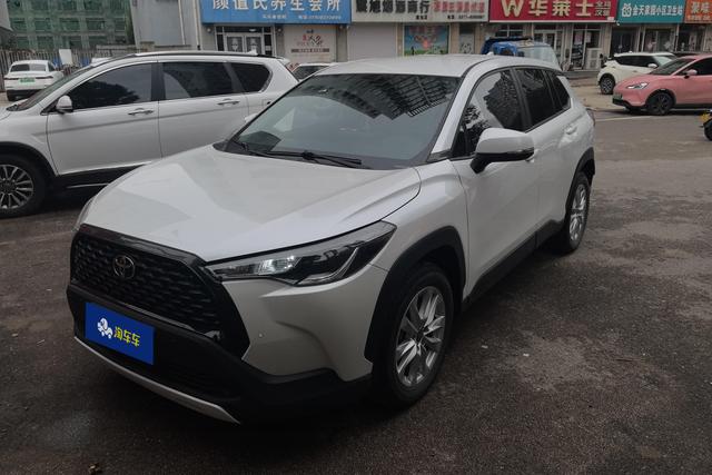Toyota Corolla Cross 2022 года выпуска