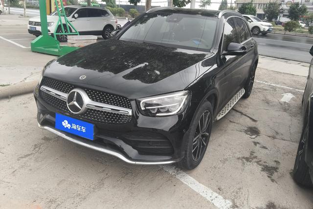 Mercedes-Benz AMG GLC 2021 года выпуска