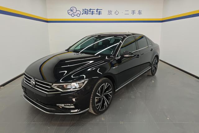 Volkswagen Passat 2021 года выпуска