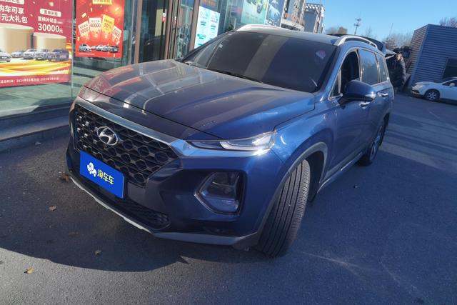 Hyundai Santa Fe 2019 года выпуска
