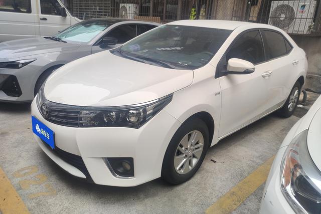 Toyota Corolla Cross 2017 года выпуска