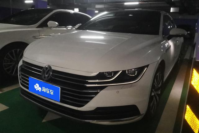 Volkswagen Passat CC 2020 года выпуска