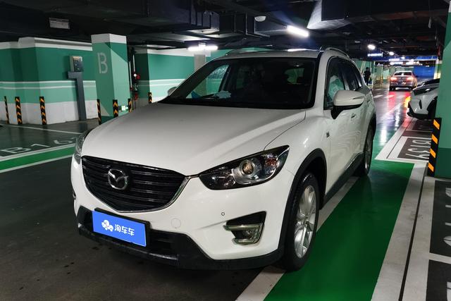 Mazda CX-5 2015 года выпуска