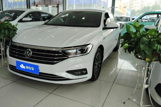 Volkswagen Jetta 2019 года выпуска