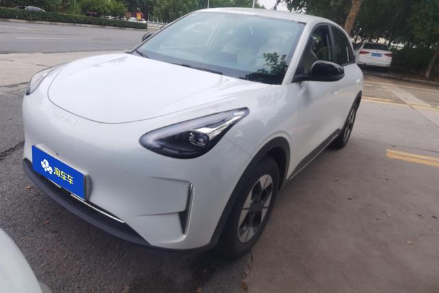 Geely Xingyuan 2025 года выпуска