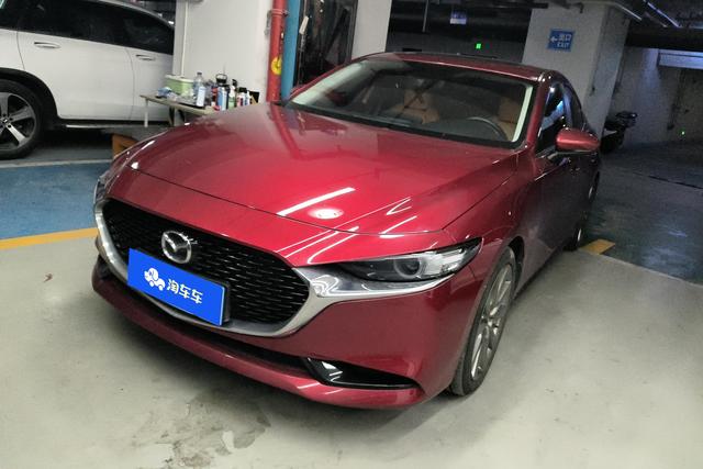 Mazda 3 2021 года выпуска