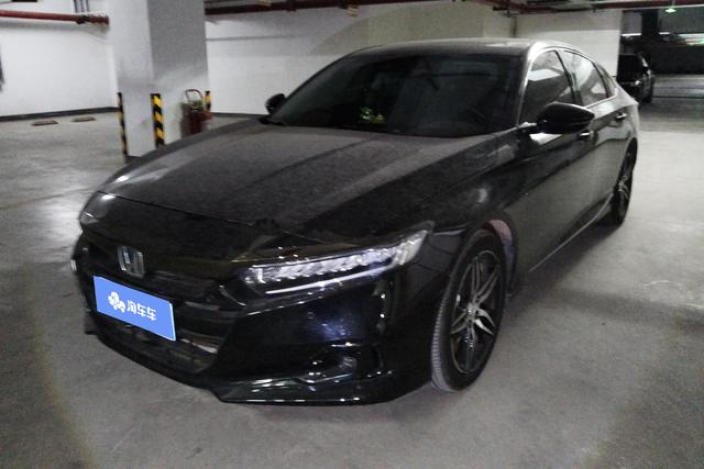 Honda Accord 2022 года выпуска