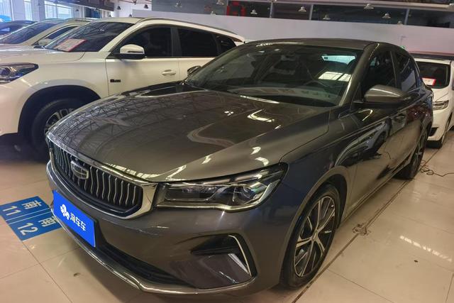 Geely Emgrand GT 2022 года выпуска