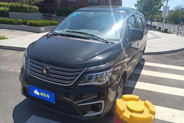 DongFeng Lingzhi M5 EV 2022 года выпуска